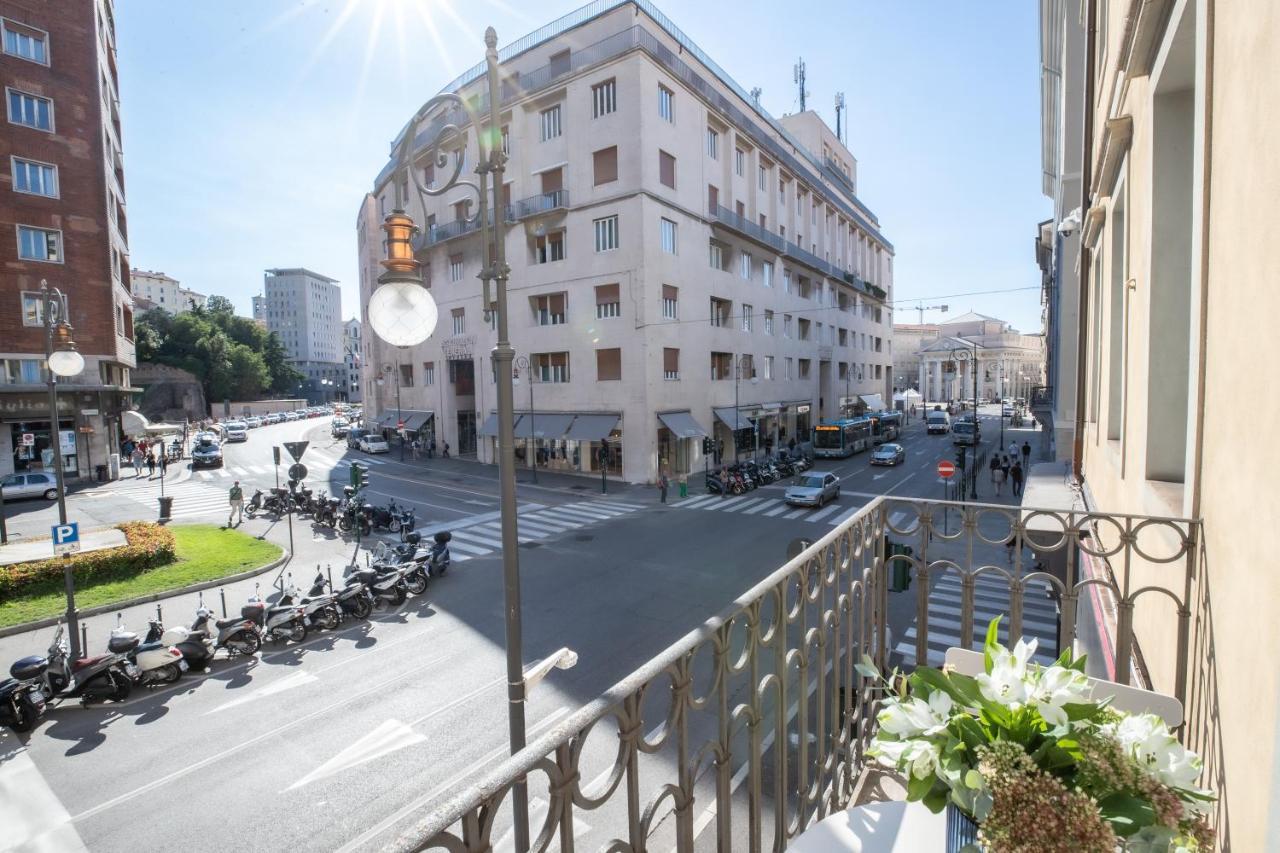 S1 Luxury Suites And Rooms Trieste Ngoại thất bức ảnh