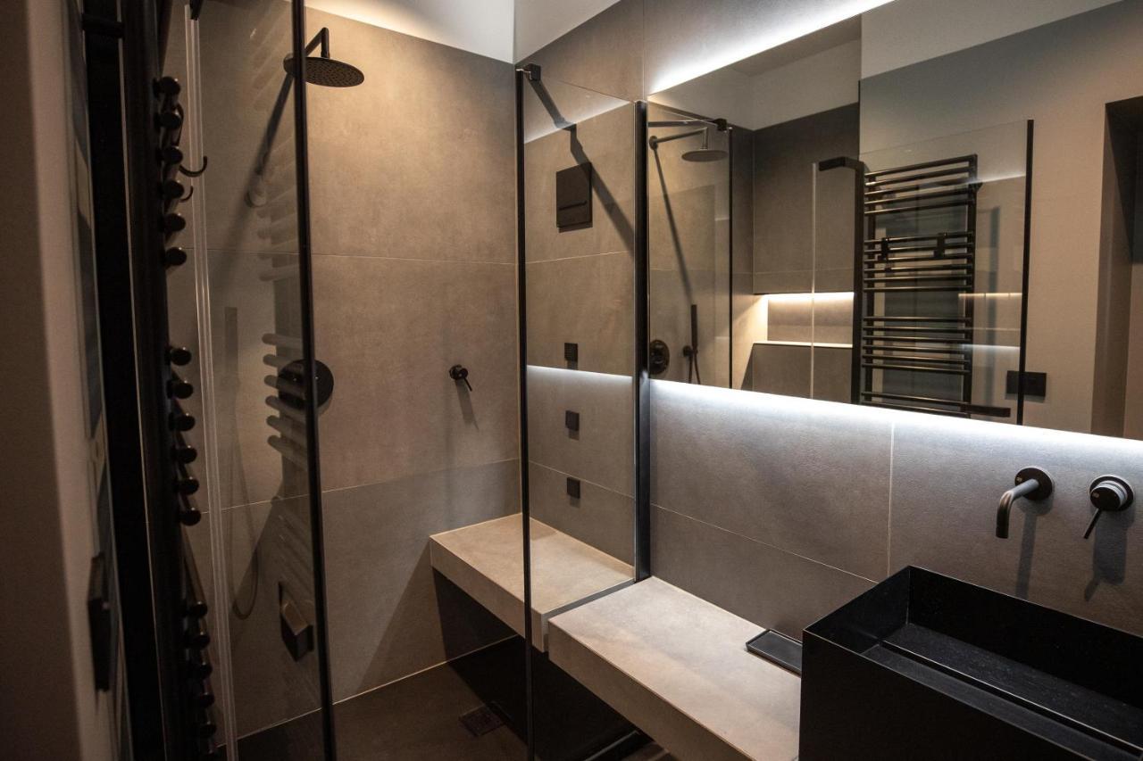 S1 Luxury Suites And Rooms Trieste Ngoại thất bức ảnh